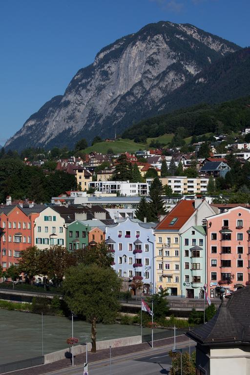 Cityhotel Schwarzer Baer Innsbruck Exterior photo